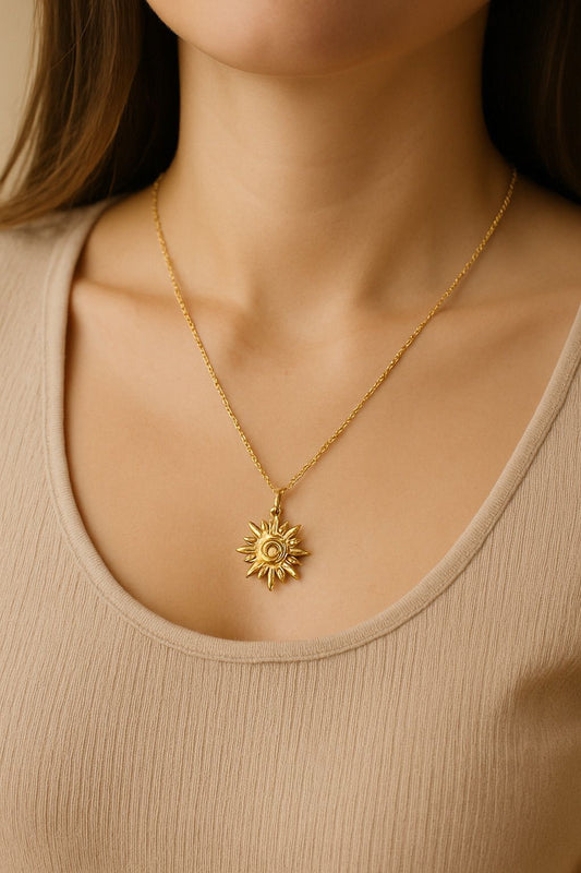 Minimalist Sun Pendant Necklace – Anti-Tarnish, Everyday Gold Jewelry